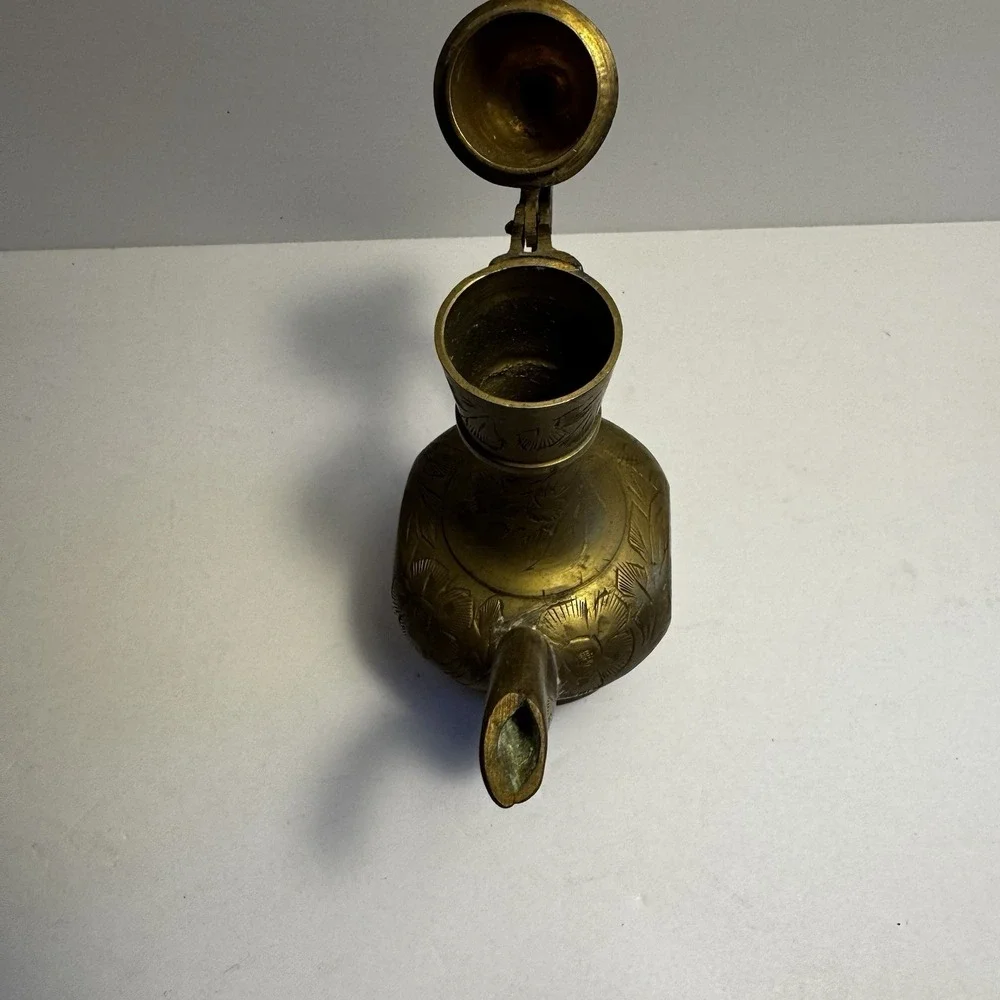 Vintage Mini‎ Brass Genie Oil Pitcher Etched Lid Decanter 6
